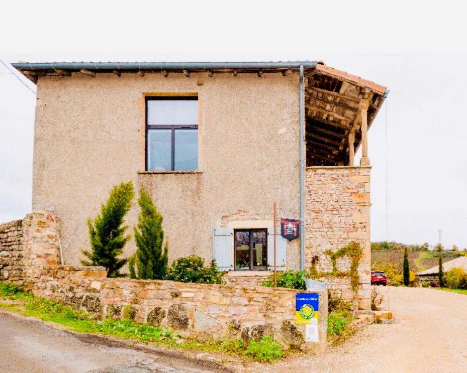 Au Petit Bonheur Chez Bambina Hotel Leynes Bagian luar foto